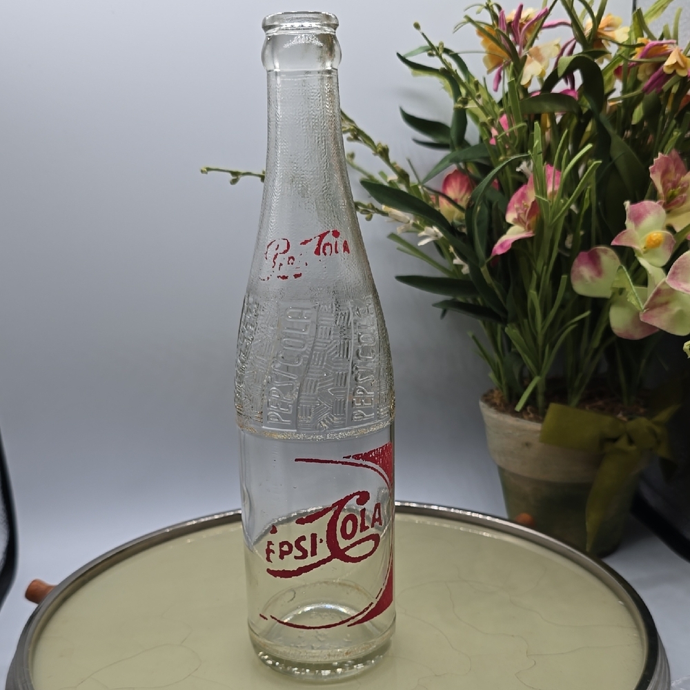 VINTAGE 1953 Pepsi-Cola Glass Bottle